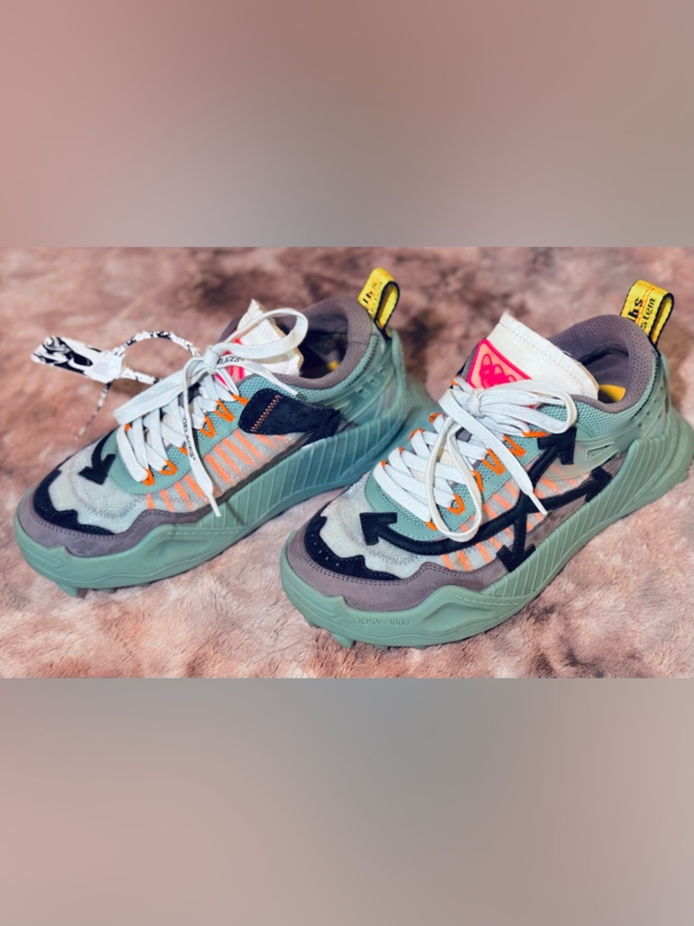 Off-White Mint Green Multicolor Low-Top Sneakers